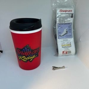 Snap-on bundle thermos, tie tack , socks